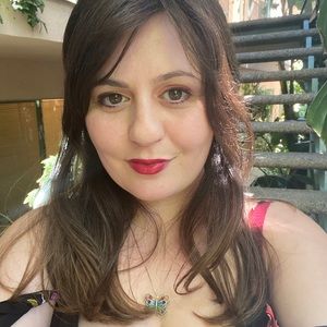 Meet your Posher, Anna